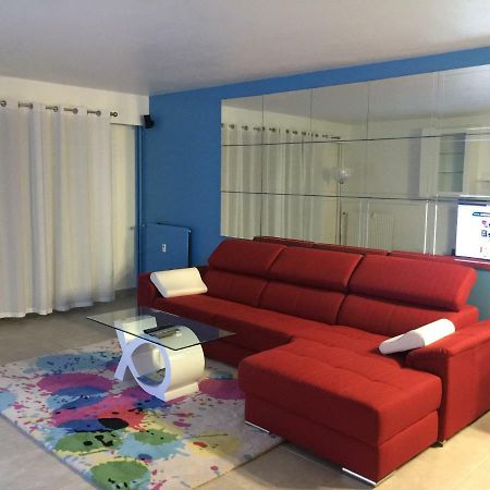 Grand Appartement A Louer Vue Sur Seine Мелен Екстер'єр фото