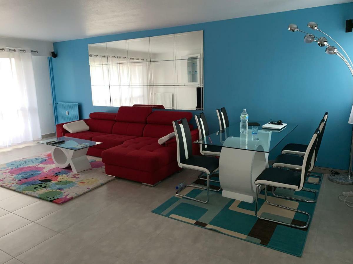 Grand Appartement A Louer Vue Sur Seine Мелен Екстер'єр фото