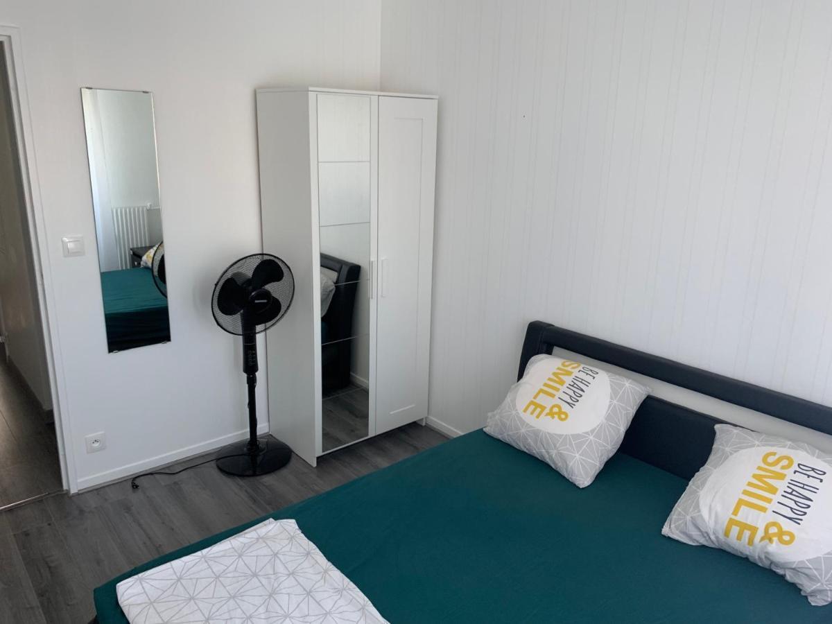 Grand Appartement A Louer Vue Sur Seine Мелен Екстер'єр фото